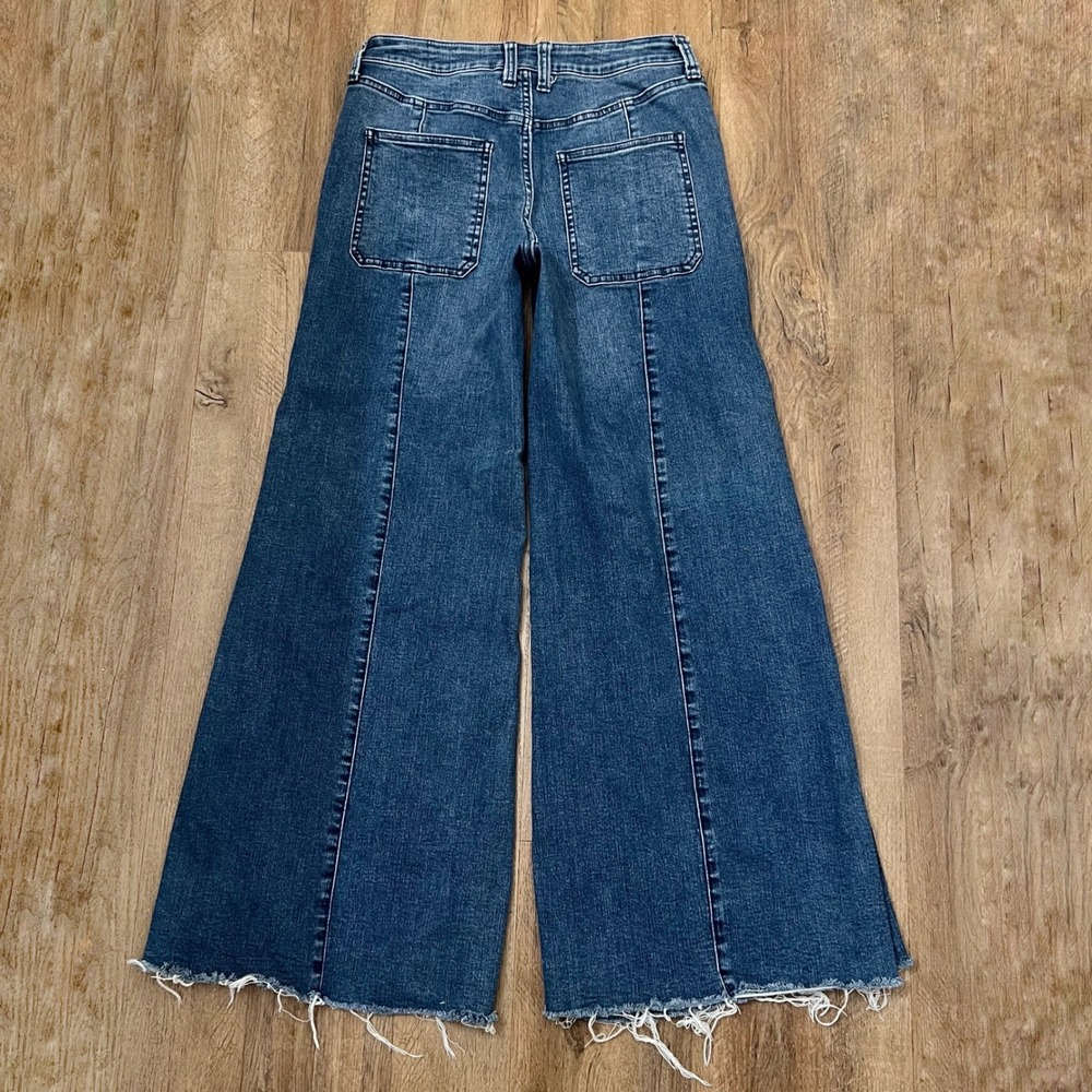 Free People We The Free Wide Leg Jeans Low Rise Raw Hem Front Patch Pockets 30 R - Picture 2 of 11